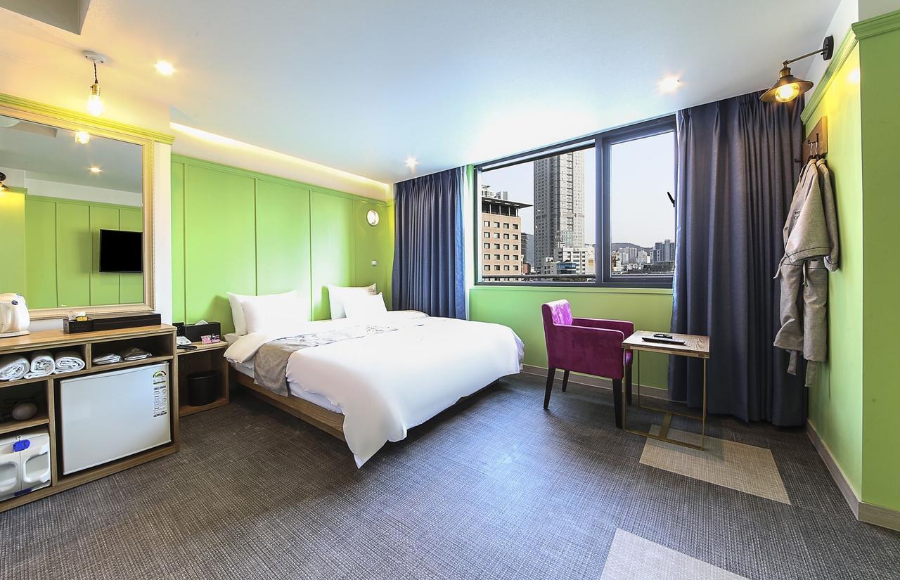 Carino Hotel Пусан Экстерьер фото